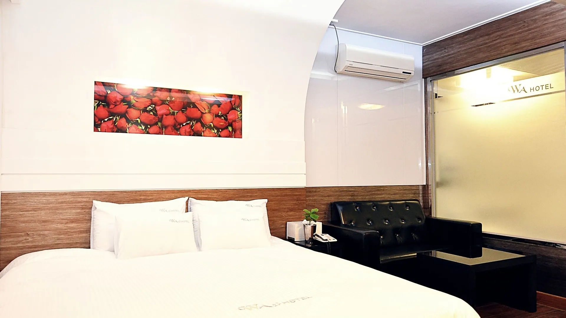 Wa Hotel Haeundae Busan 2*,  South Korea