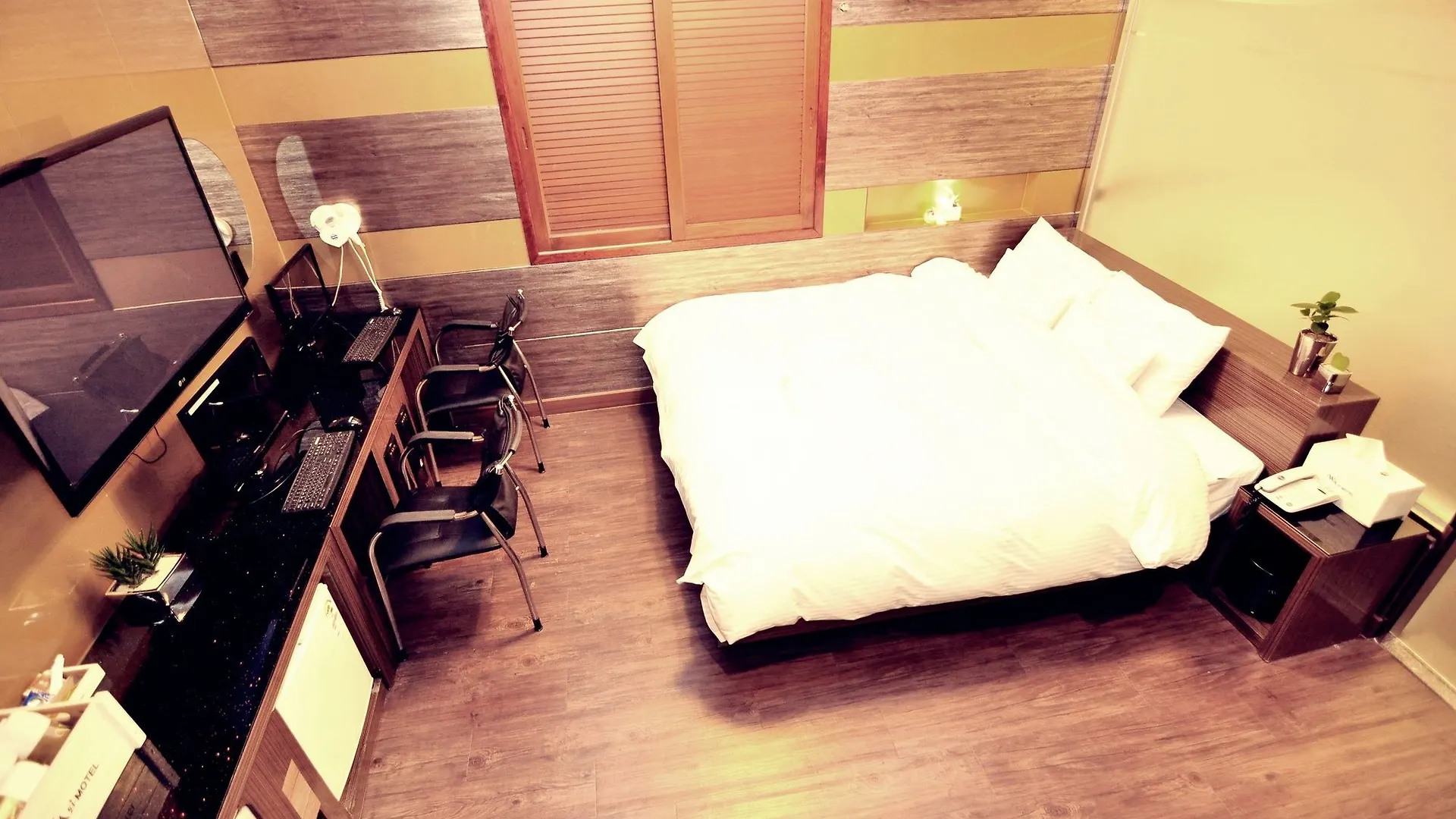 Wa Hotel Haeundae Busan 2*,  South Korea